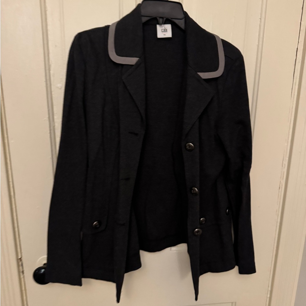 Cabi Women’s Black Tailored Button-Front Jacket - EUC - Picture 2 of 5